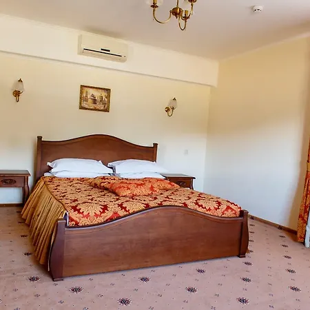 Hotel галицька Davidov
